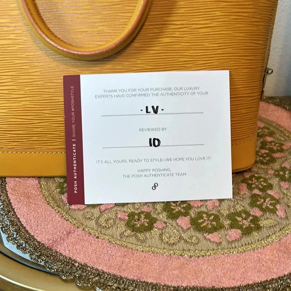 Louis Vuitton Epi Alma - Picture 8 of 8